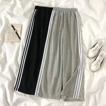 Oversize Striped High-Waist Sweatpants