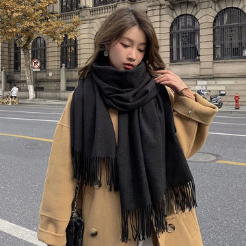 Women's Warm Checkered Scarf