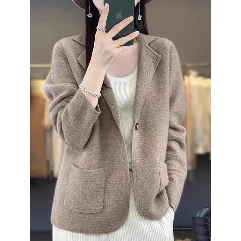 Suit Collar Knit Cardigan